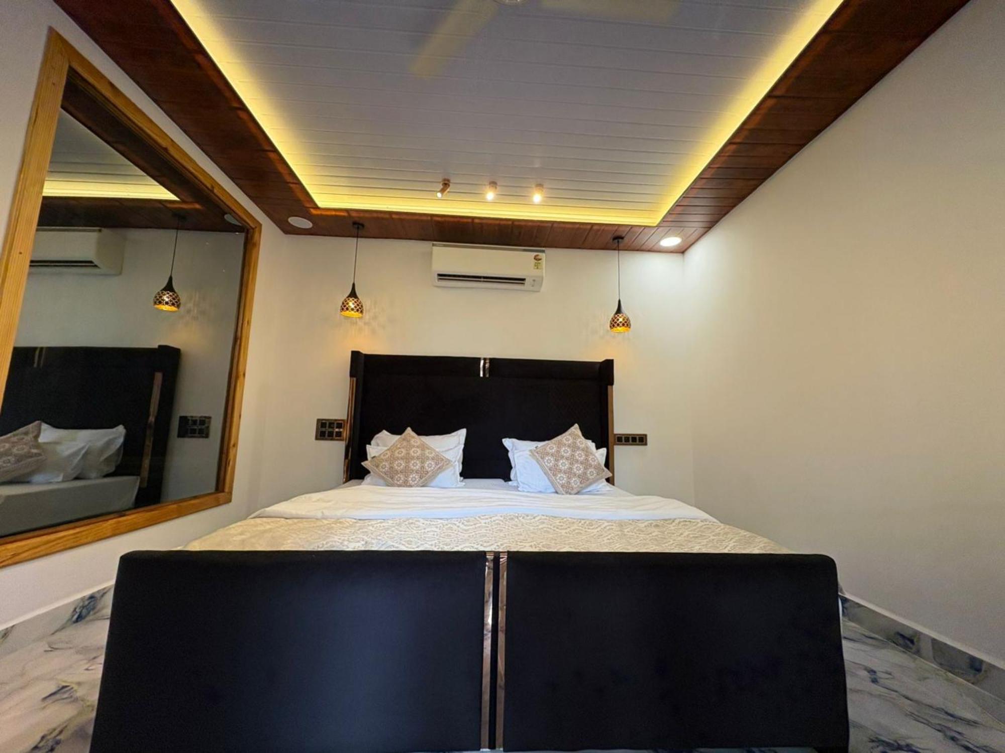 The Charming Nights Hotel Palolem Buitenkant foto